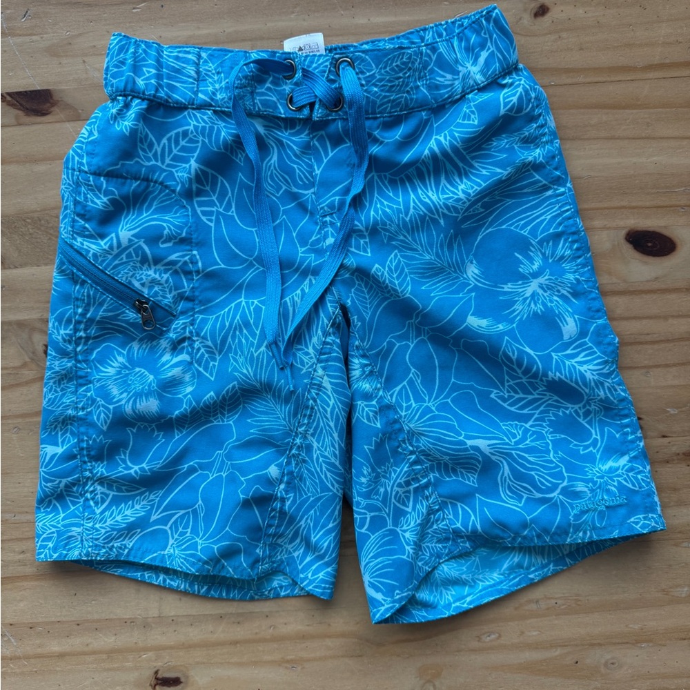 Patagonia kids board shorts
